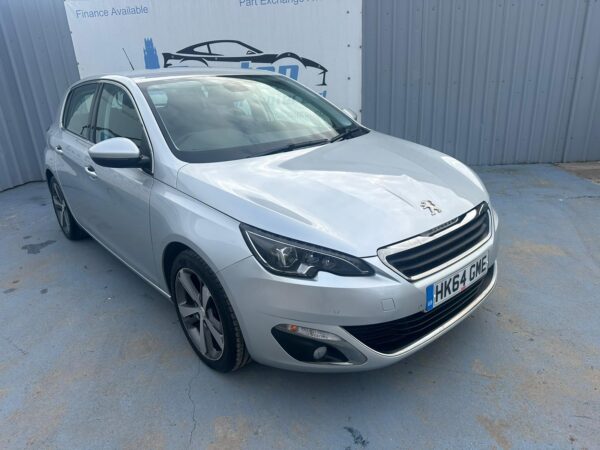 Peugeot, 308 2015(64) 1.6 HDi 115 Allure 5dr-HK64GME - Image 4