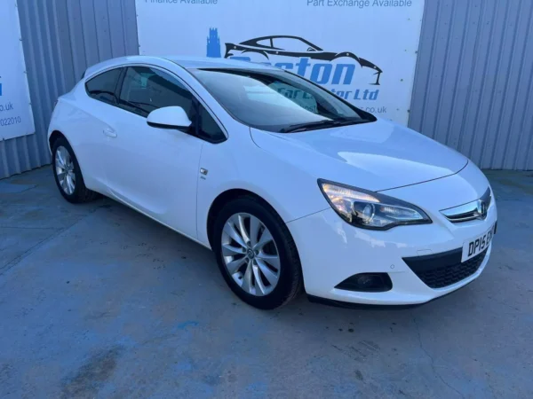 Vauxhall, GTC 2015 (15) - 1.6 CDTi 16V ecoFLEX SRi 3dr-DP15EWD - Image 4