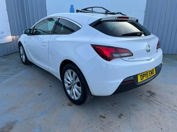 Vauxhall, GTC 2015 (15) - 1.6 CDTi 16V ecoFLEX SRi 3dr-DP15EWD - Image 11