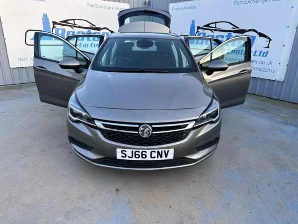 Vauxhall, Astra 2016 (66) - 1.6 CDTi 16V SRi 5dr-SJ66CNV - Image 4