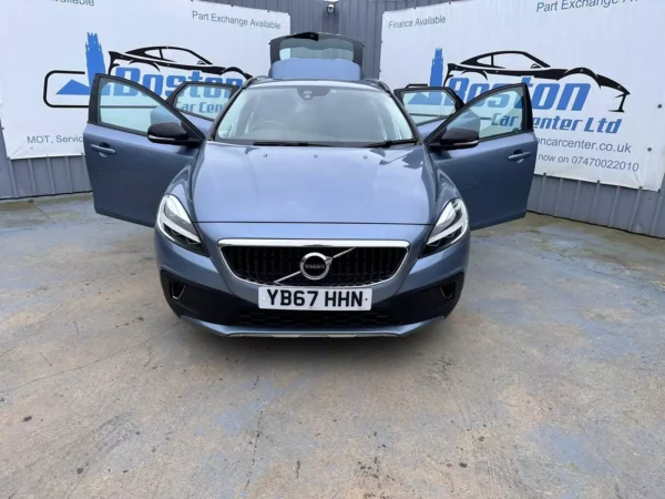 Volvo, V40 2017 (67) - D2 [120] Cross Country 5dr-YB67HHN - Image 4